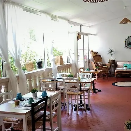 Le Victoria Ντραγκινιάν